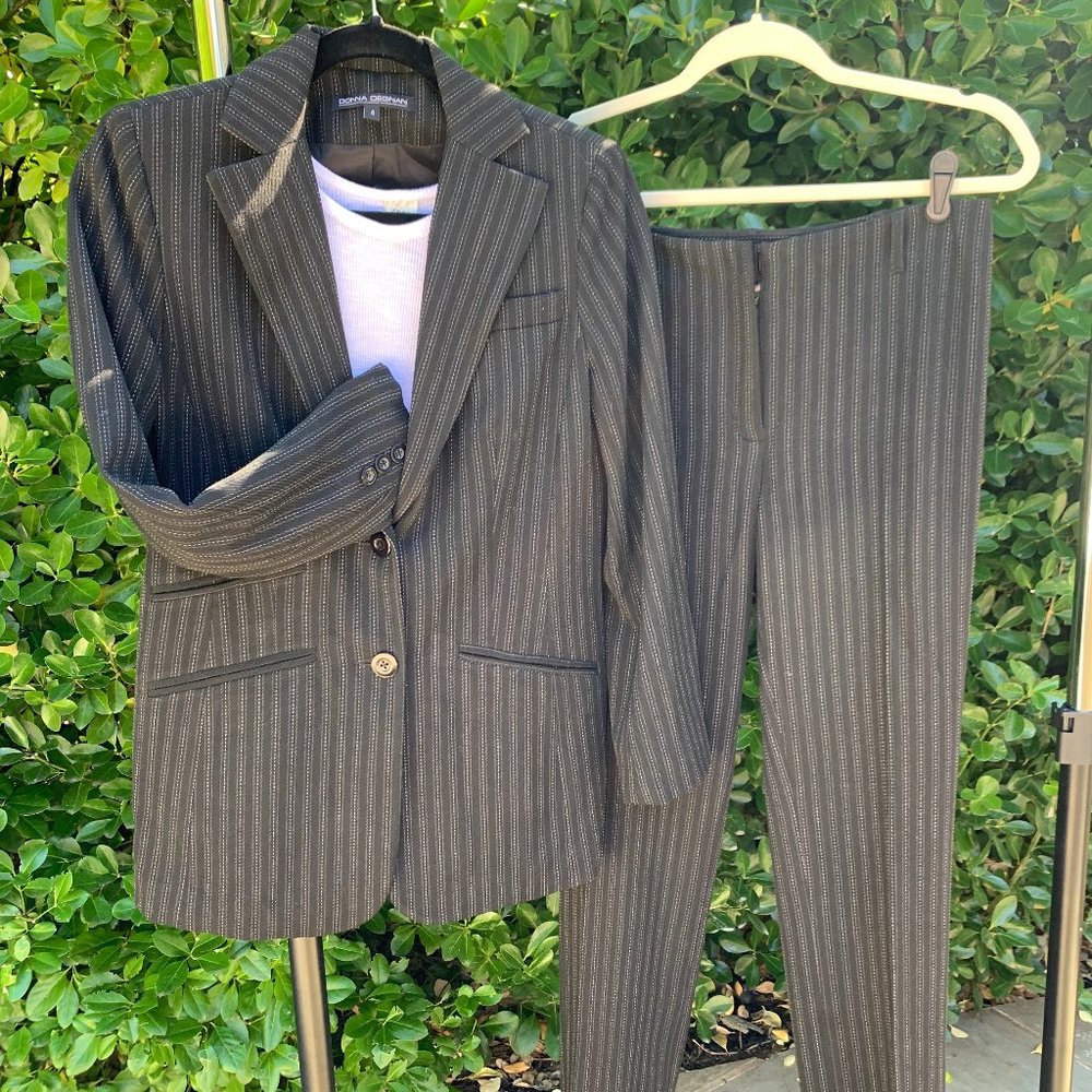 Classic black suit with white horizontal stitching